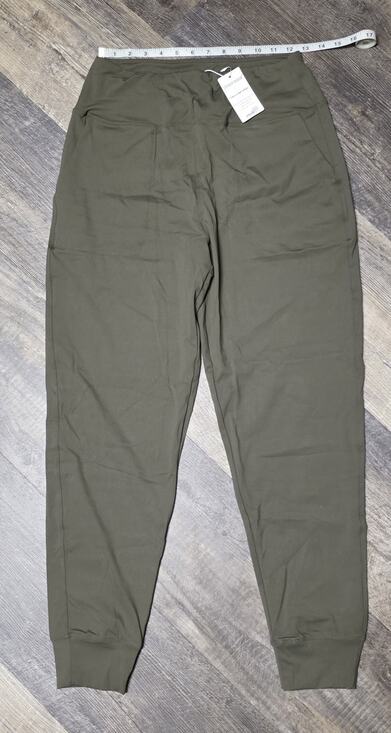 HIGH Pants - Rosvigor Olive Green Joggers Medium NWT High Waisted Athletic Yoga Pants Pockets